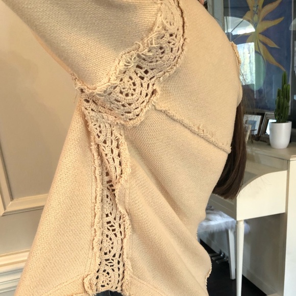 Free People cream sweater with crochet detail - Picture 4 of 5